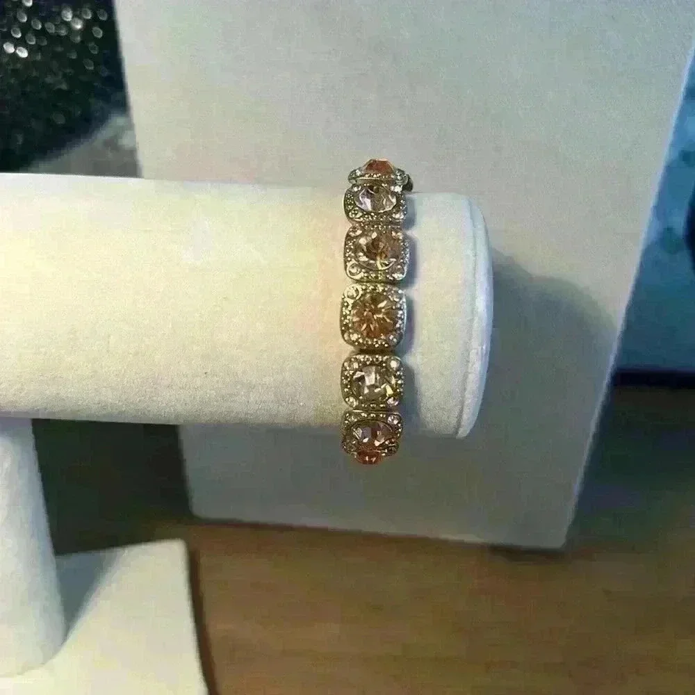 Vintage Gold Tone Faceted Crystals with Rhinestones Stretch Bracelet